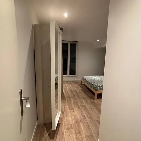 Nyaraló Chez Maison Rez De Jardin Charmeil